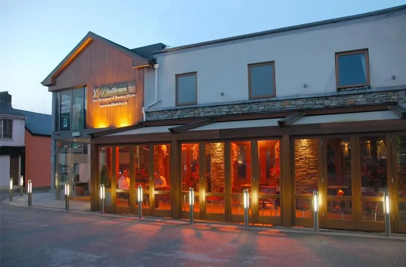 O'Sullivans Bar & Restaurant hero image