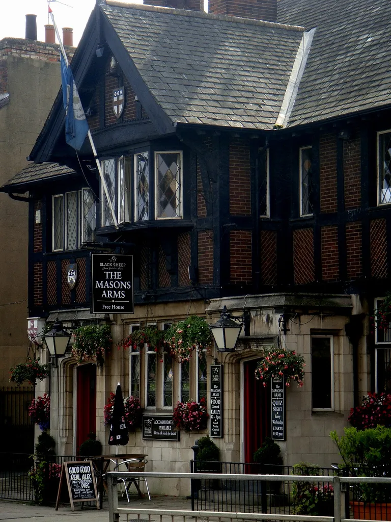 The Masons Arms hero image